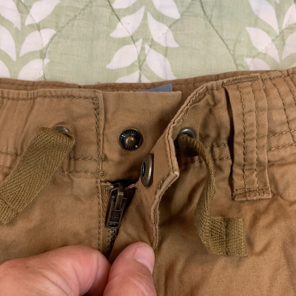 Old Navy Shorts - Picture 3 of 5
